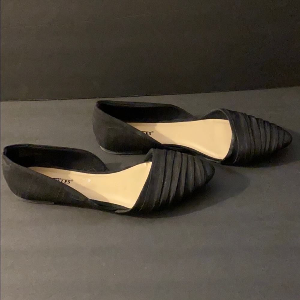 Black Flats